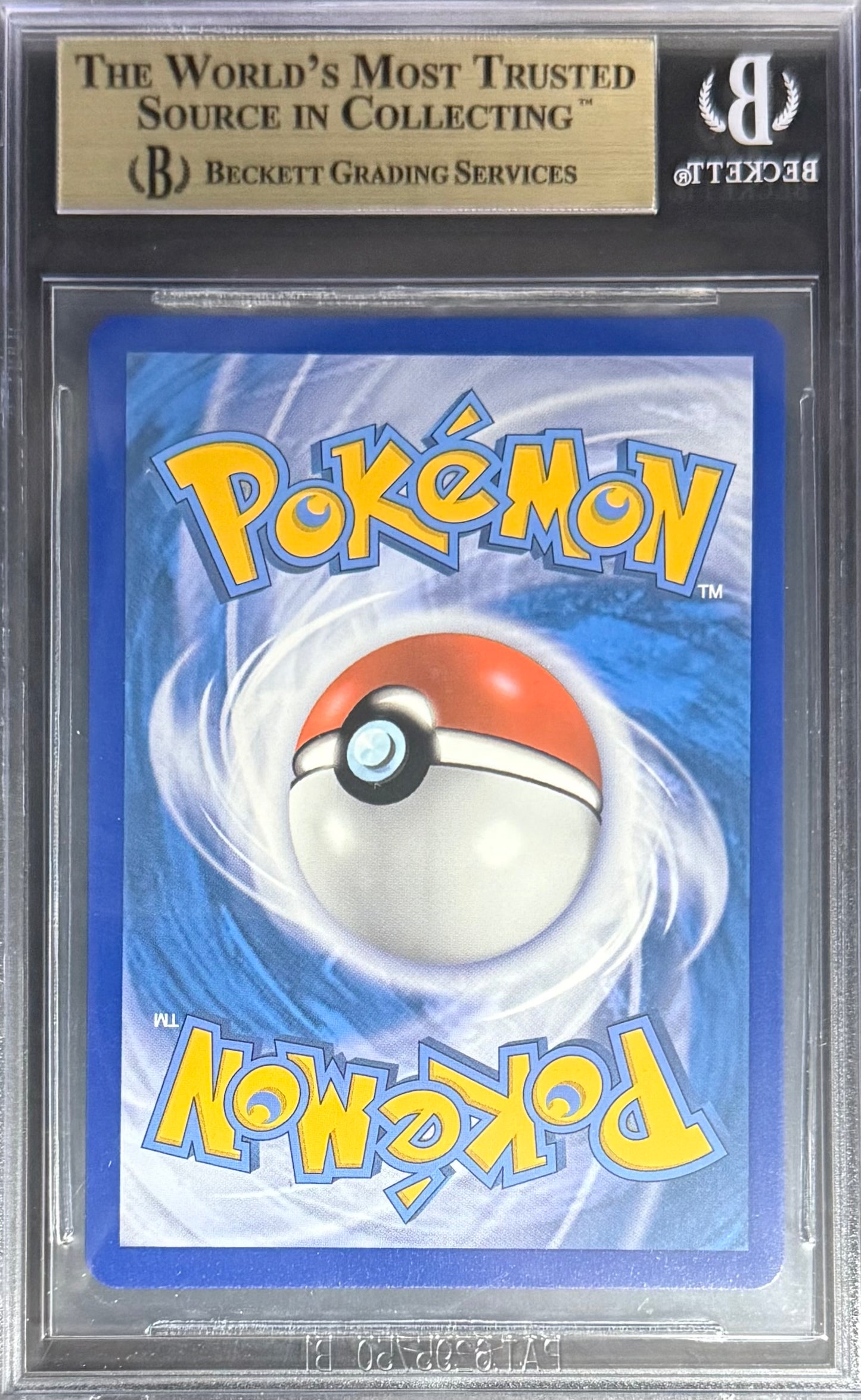 Pokemon Moltres & Zapdos & Articuno Tag Team 69/68 Pokemon Sun & Moon Hidden Fates 2019 Beckett BGS 9.5