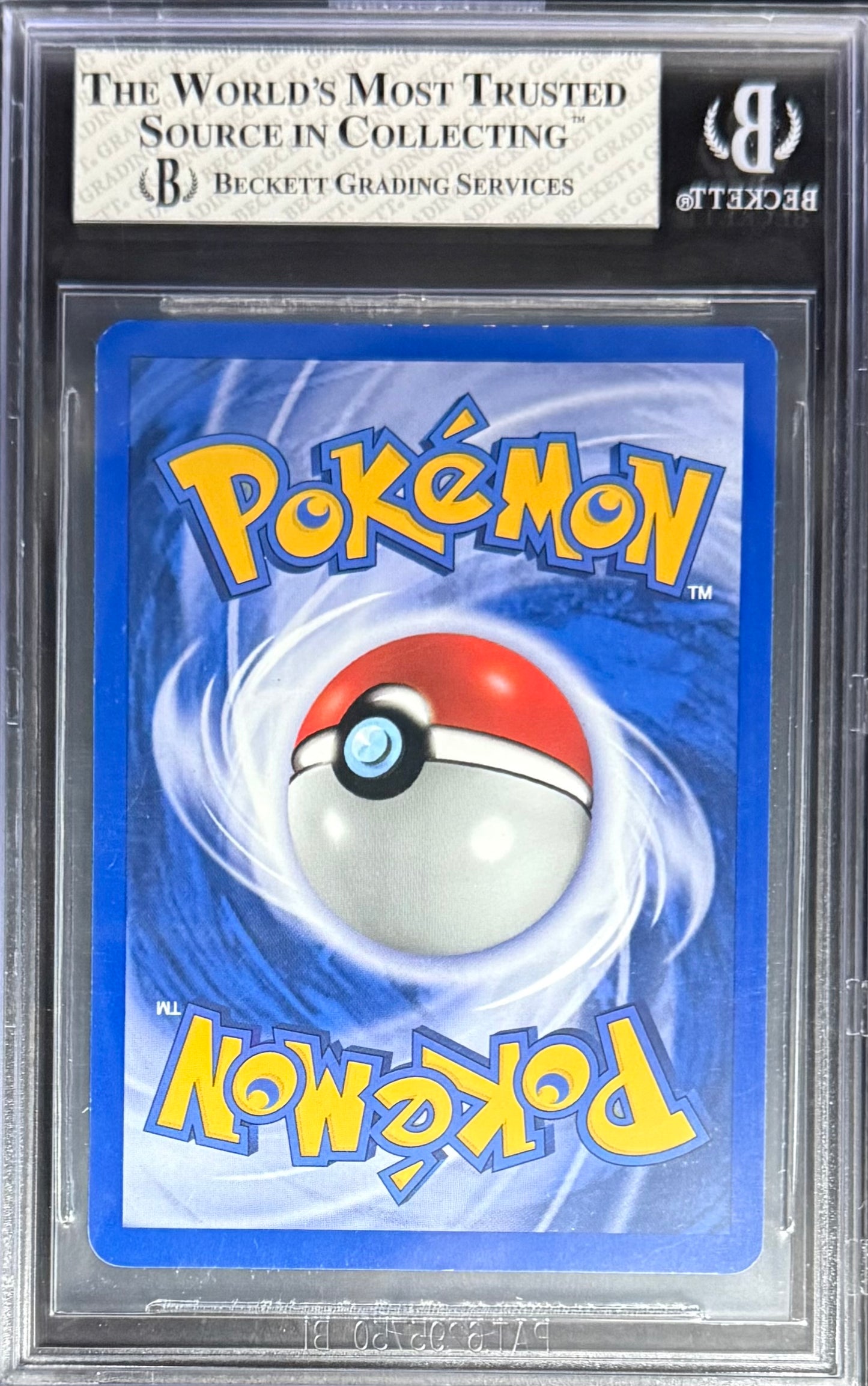 Pokemon Suicune 14/64 Holo Pokemon Neo Revelation Unlimited 2001 Beckett BGS 8