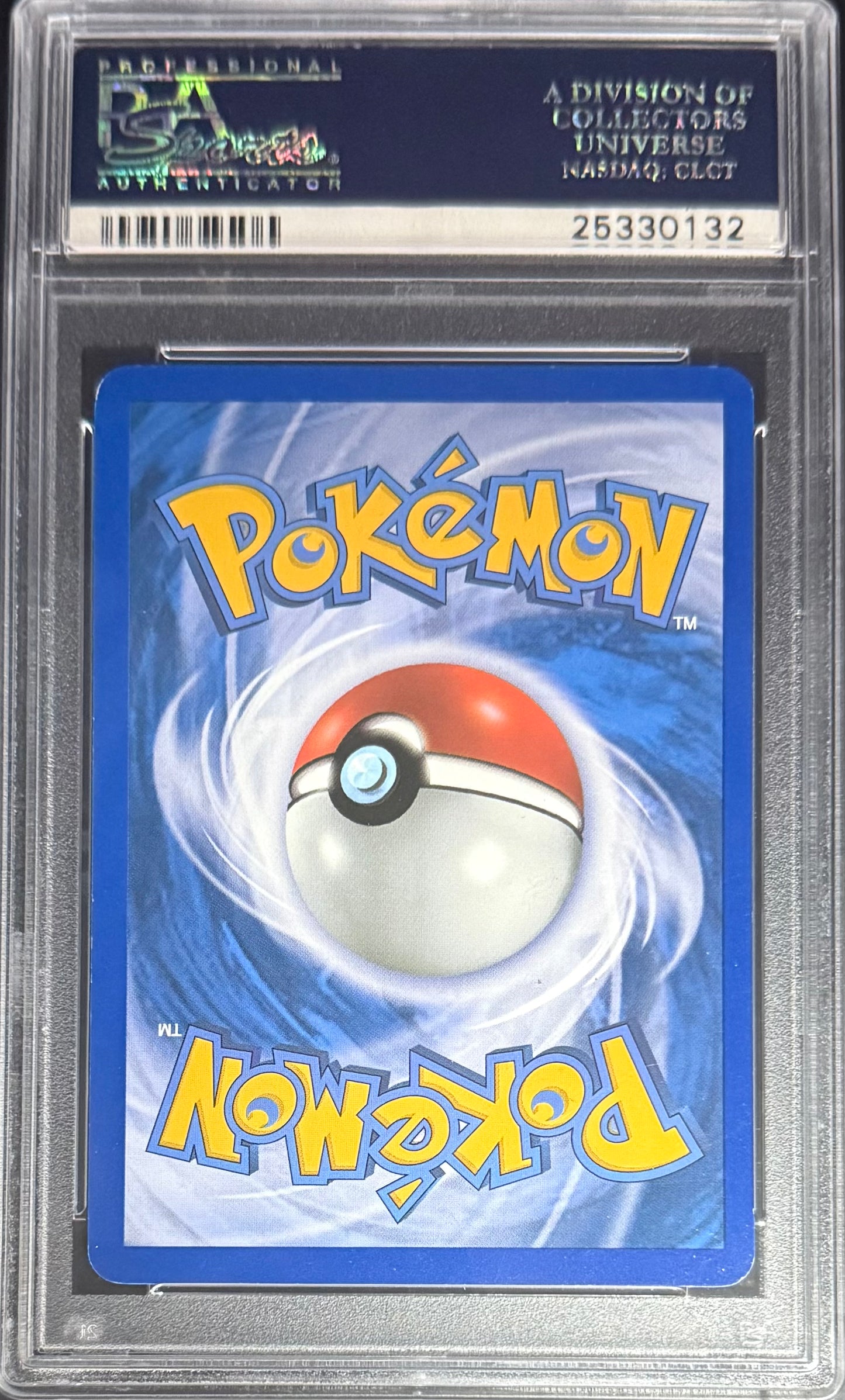Pokemon Pikachu 115/114 Holo Pokemon Black & White 2011 PSA9