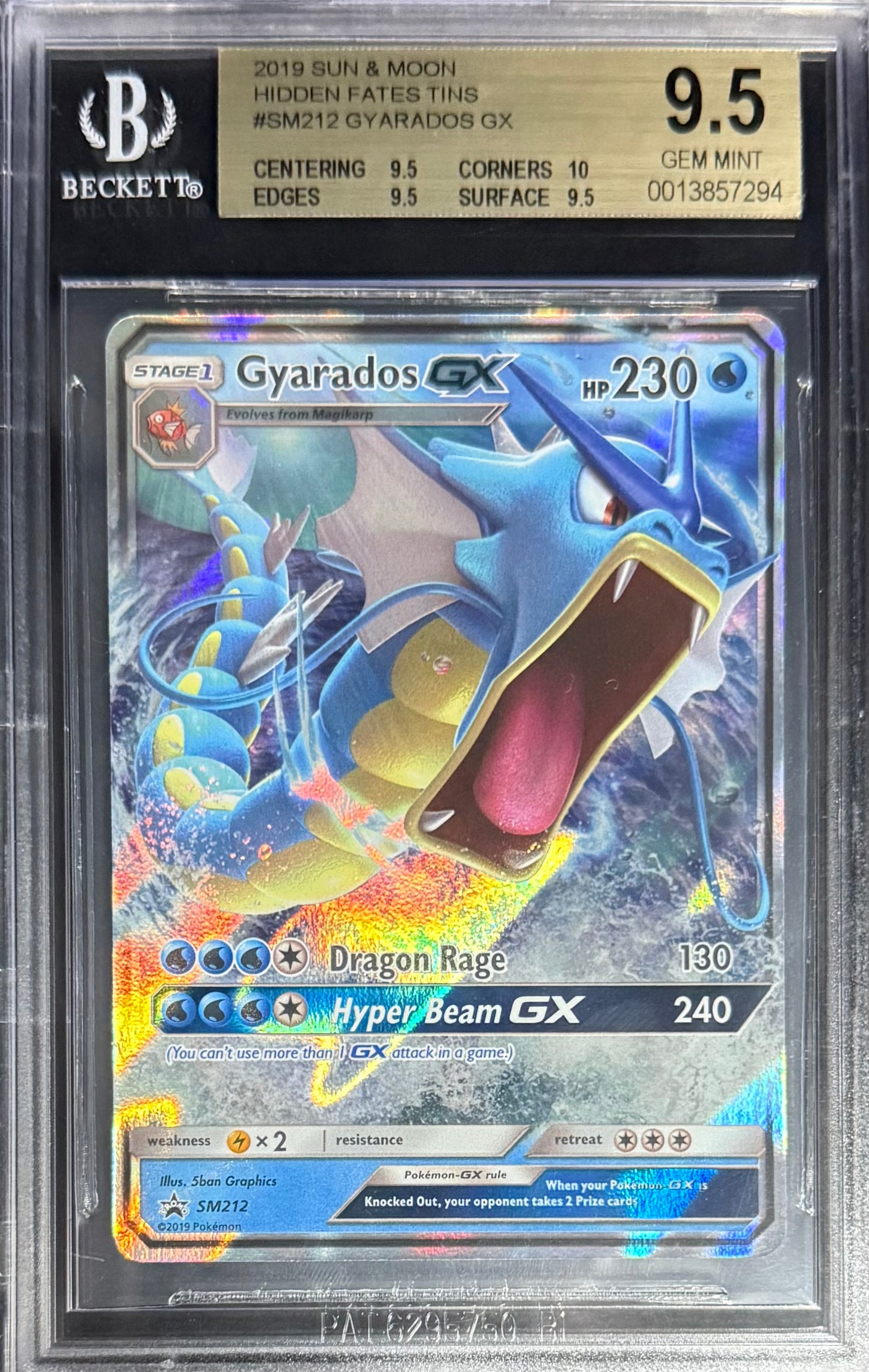 Pokemon Gyarados GX Pokemon Sun & Moon Hidden Fates 2019 Beckett BGS 9.5