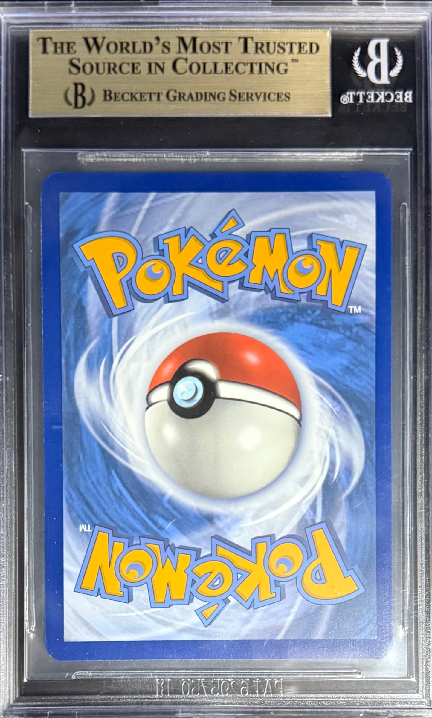 Pokemon Zapdos 48/185 Holo Pokemon Sword & Shield Vivid Voltage 2020 Beckett BGS 9.5