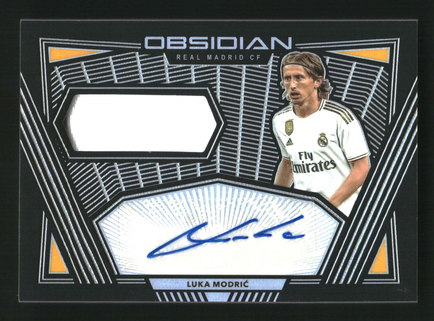 Panini Luka Modric Player Worn Autograph Relic Card /30 Panini Obsidian Soccer 2019-20