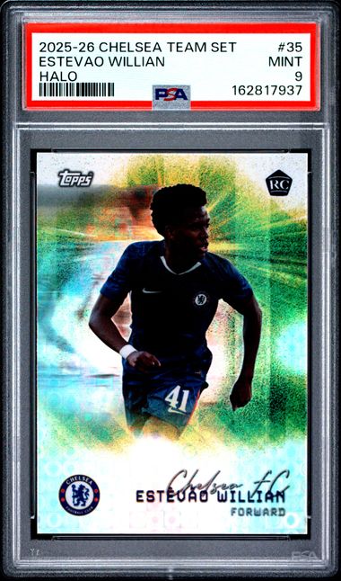 Topps Estevao Willian Halo #35 2025-26 Chelsea Team Set PSA 9
