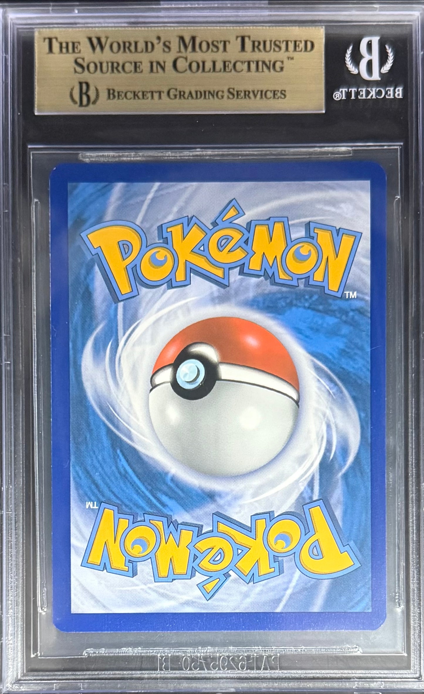 Pokemon Pikachu C 19/68 Reverse Foil Pokemon Sun & Moon Hidden Fates 2019 Beckett BGS 9.5